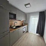 New, Cozy Retreat, 300 M To Bus In Schladming Region Apartment *