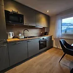 New, Cozy Retreat, 300 M To Bus In Schladming Region