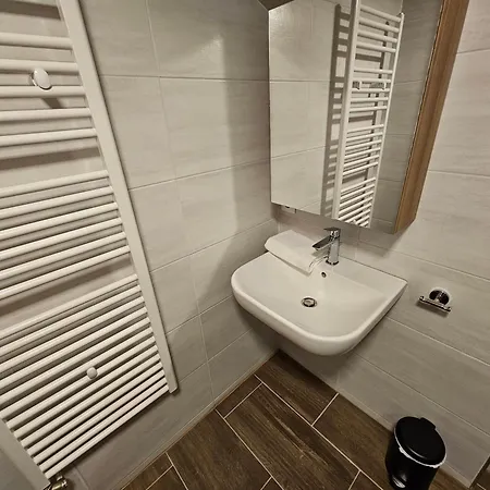New, Cozy Retreat, 300 M To Bus In Schladming Region 公寓