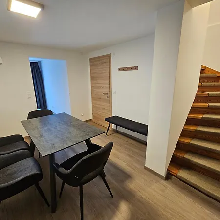 公寓 New, Cozy Retreat, 300 M To Bus In Schladming Region