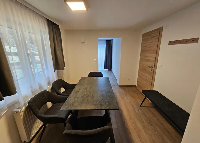 New, Cozy Retreat, 300 M To Bus In Schladming Region شقة