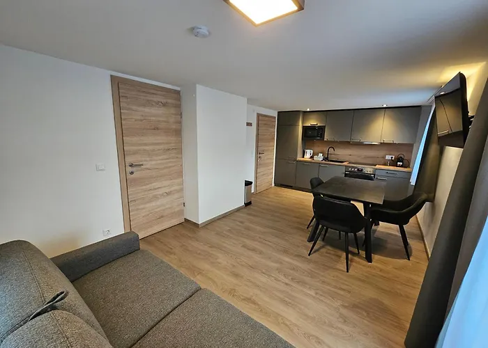 New, Cozy Retreat, 300 M To Bus In Schladming Region *